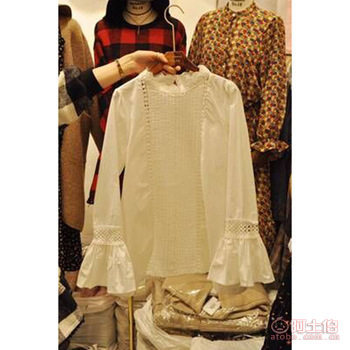 【廠家直銷韓國東大門2017春裝新款鏤空喇叭袖套頭襯衣女休閑甜美學生上衣1150】深圳市龍崗區韓風裳服裝廠 - 產品庫